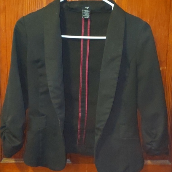 Black blazer - Picture 1 of 1